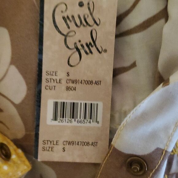 CRUEL GIRL RODEO Western  Arena Fit Snaps NEW - Picture 6 of 7